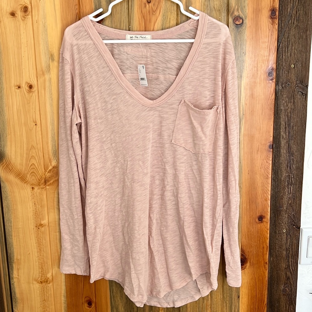 New with tags, Free People light pink top